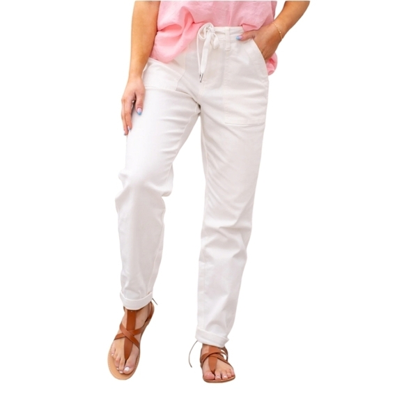Judy Blue Pants - NWT Judy Blue Cuffed Denim Jogger White Size 13/31